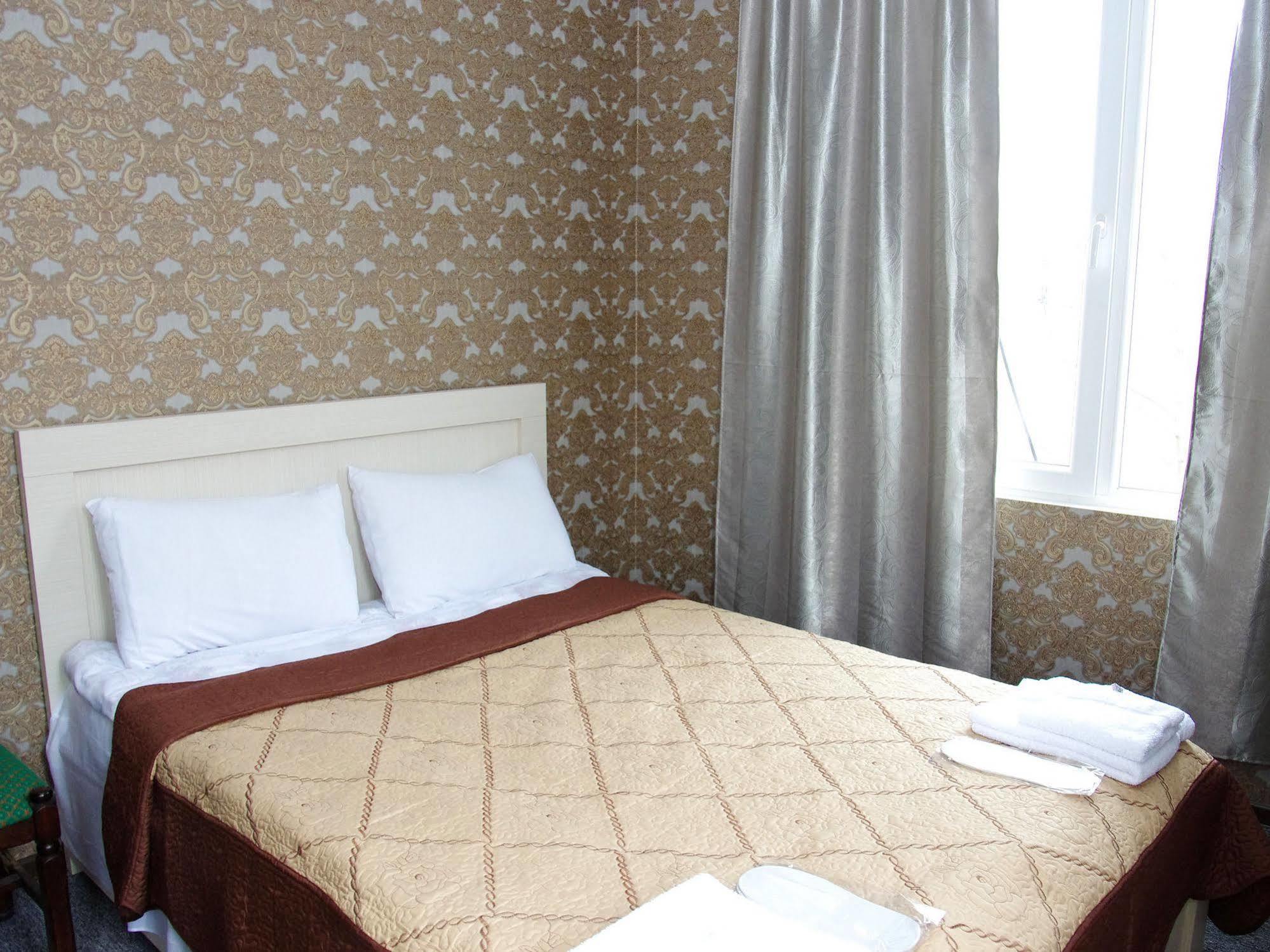 King Edward Hotel Tbilissi Extérieur photo