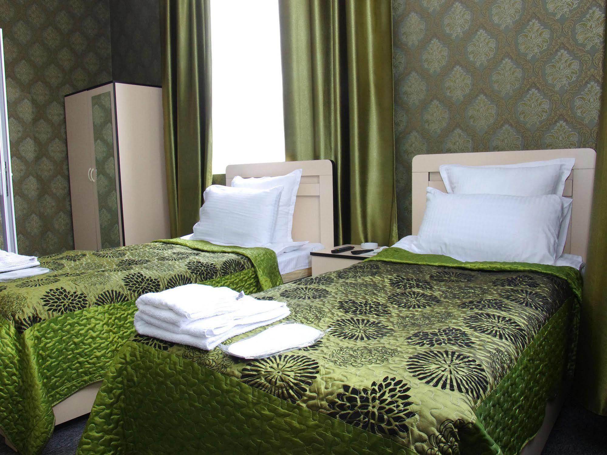 King Edward Hotel Tbilissi Extérieur photo